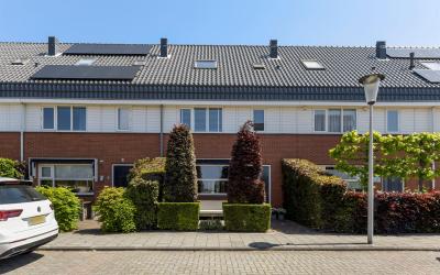 Wagenmakers. 4