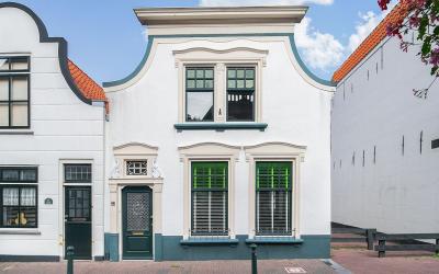 Dorpsstraat 32