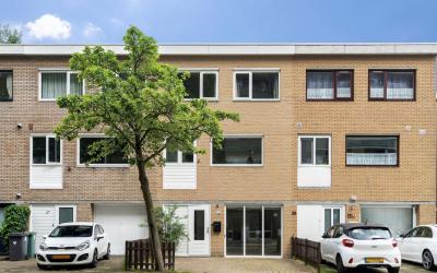 Stadhouders. 25