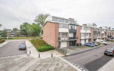 Van der Maa. 1