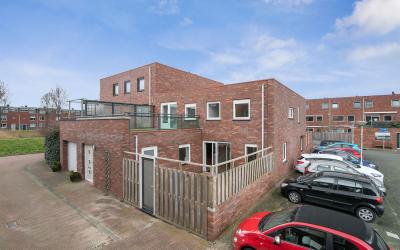 Van Coehoor. 27