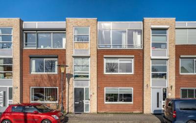 Peursumstra. 51