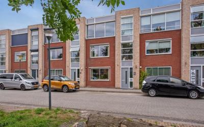 Peursumstra. 57