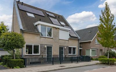 Dorpstraat 85
