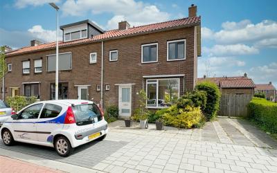 Meidoornstraat 27