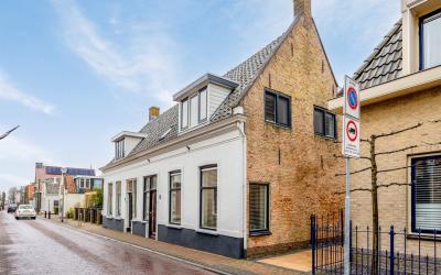 Dorpsstraat 64