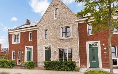 Van Oranje-. 125