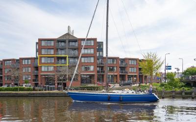 Galerij 44