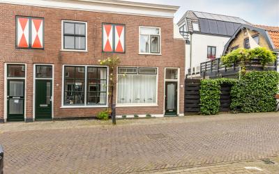 van Strijen. 6