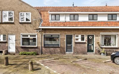 Mosstraat 18