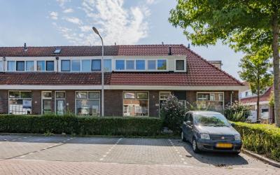 Constantijn. 35