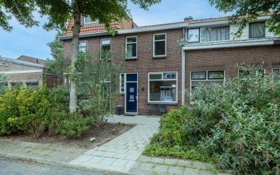 Constantijn. 58