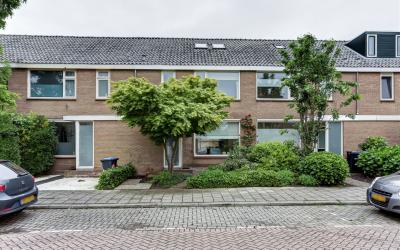 Han Holland. 11