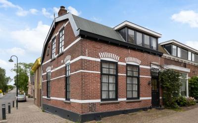 Dorpsweg 46