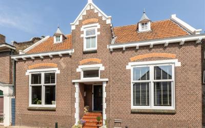 Dorpsstraat 21
