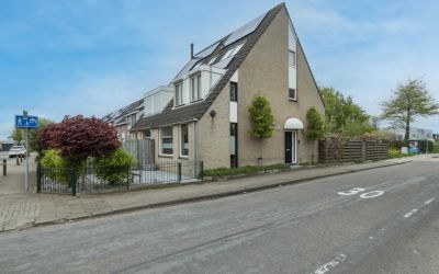 Land voor W. 80