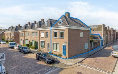Kerkstraat 25