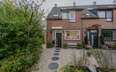 Bas de Blok. 33