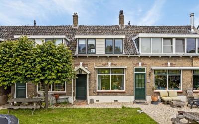 Molendijk 98
