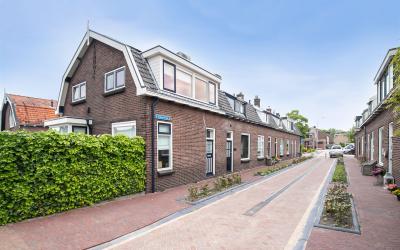 Dekkerstraat 1