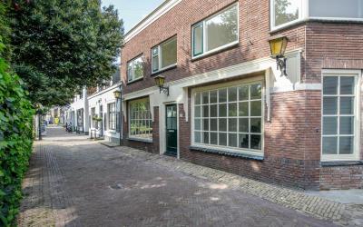 Lange Stoep 27