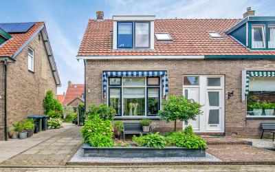 Emmastraat 30