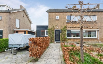 Esdoornlaan 17