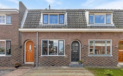 Fop Smitstr. 44