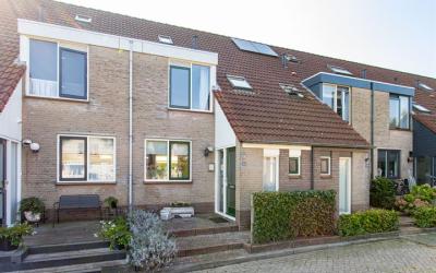 Wouter van. 32