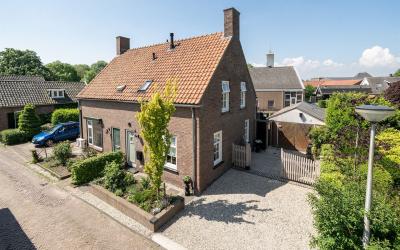 Waal 8