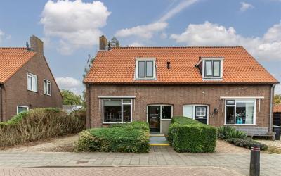 Kerkweg 16