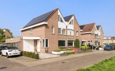 Steur 89