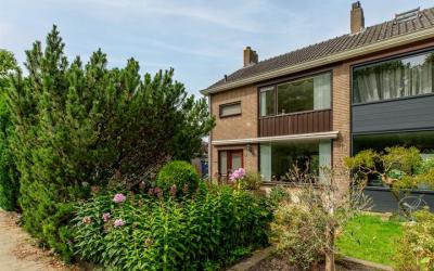 Maasstraat 8