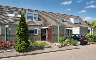 Standerdmol. 106