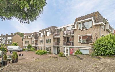 Dorpsplein 12