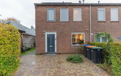 Waalhof 8