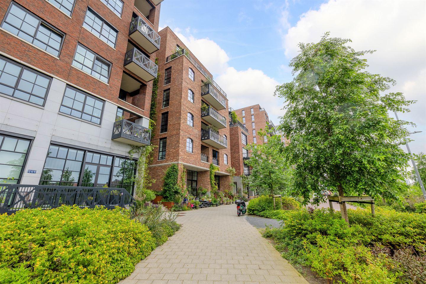Appartement te koop: Abraham Tuschinskistraat 28, Rotterdam