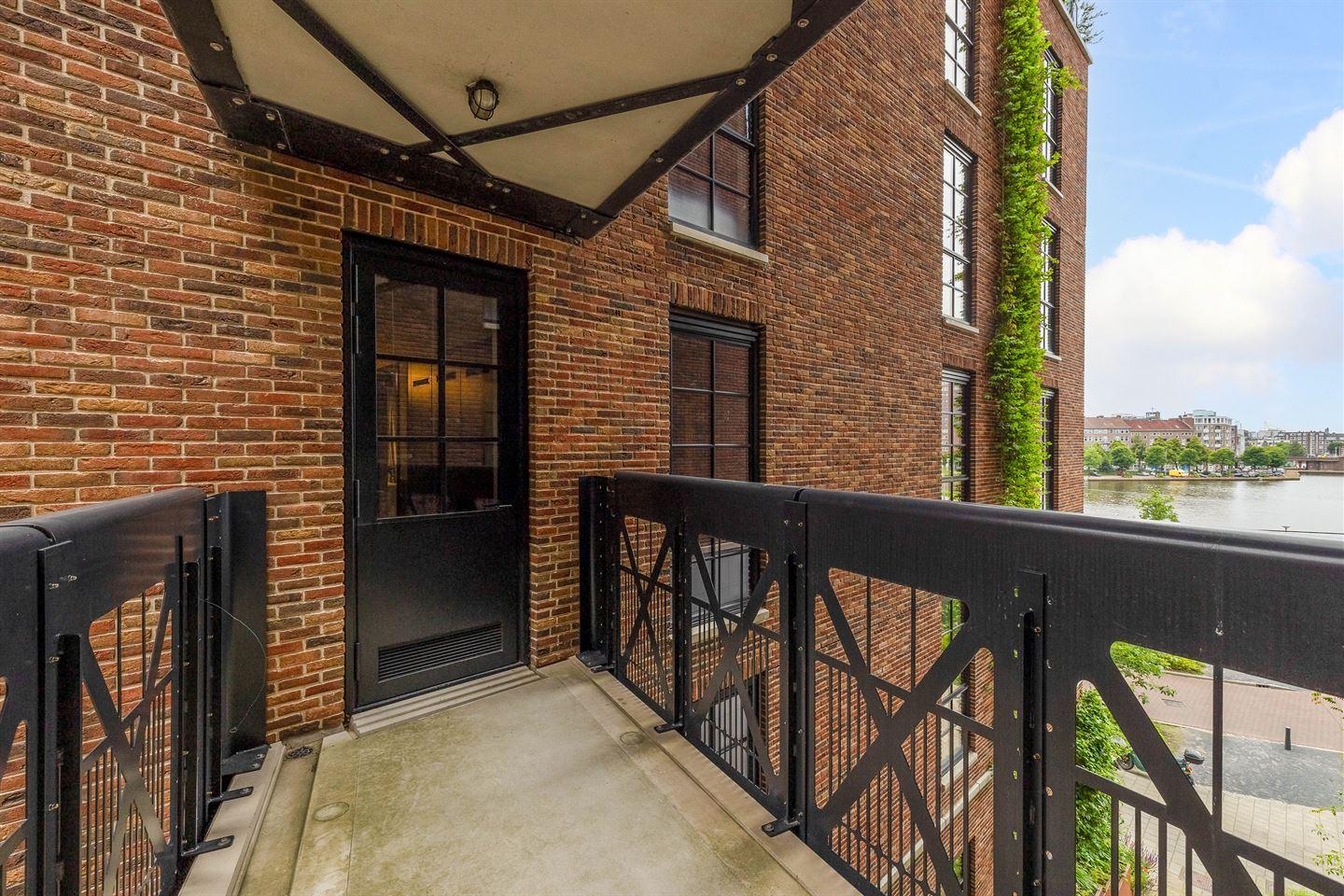 Appartement te koop: Abraham Tuschinskistraat 28, Rotterdam