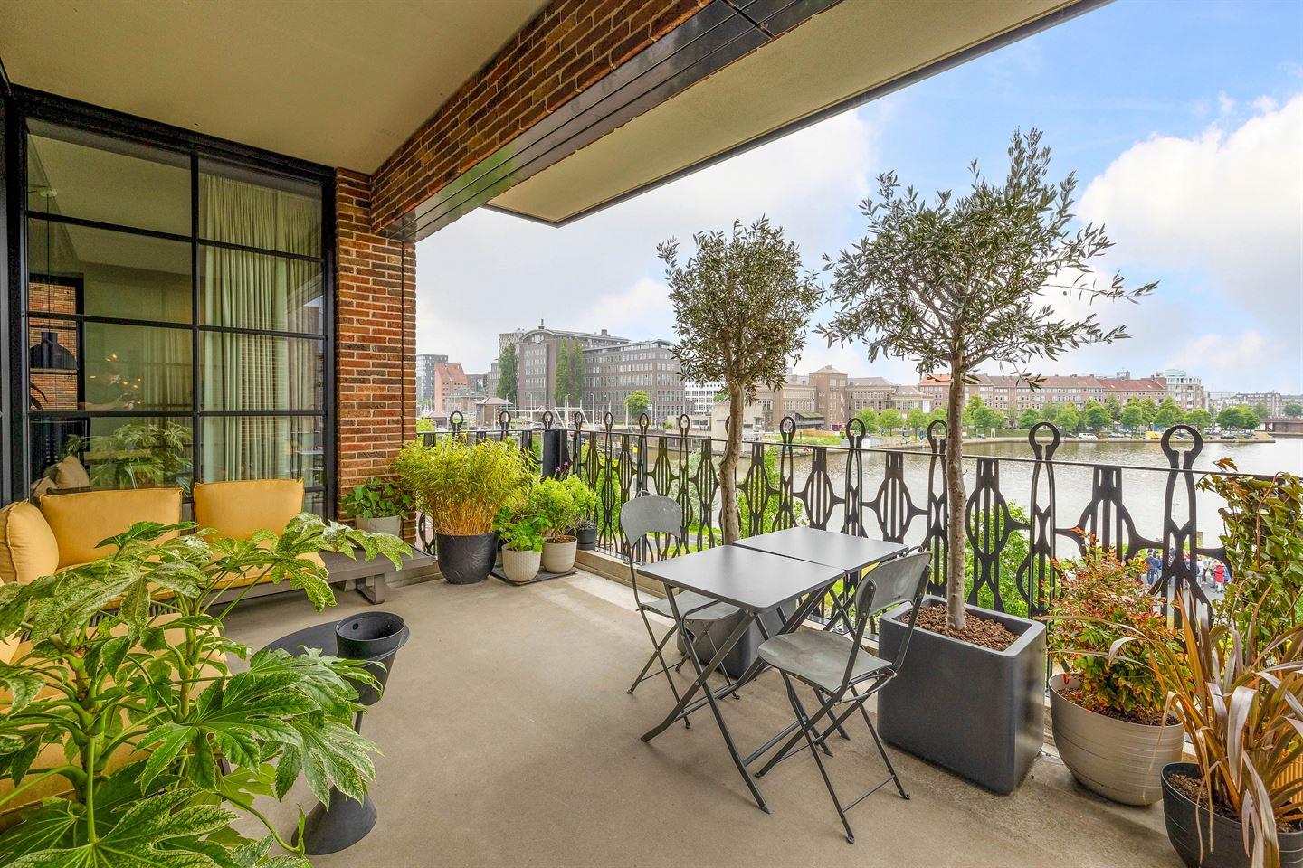 Appartement te koop: Abraham Tuschinskistraat 28, Rotterdam
