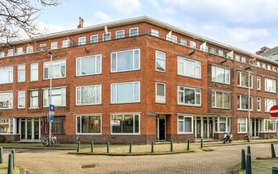 Roemeensest. 8-B01