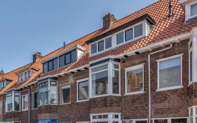 Zestienhove. 255