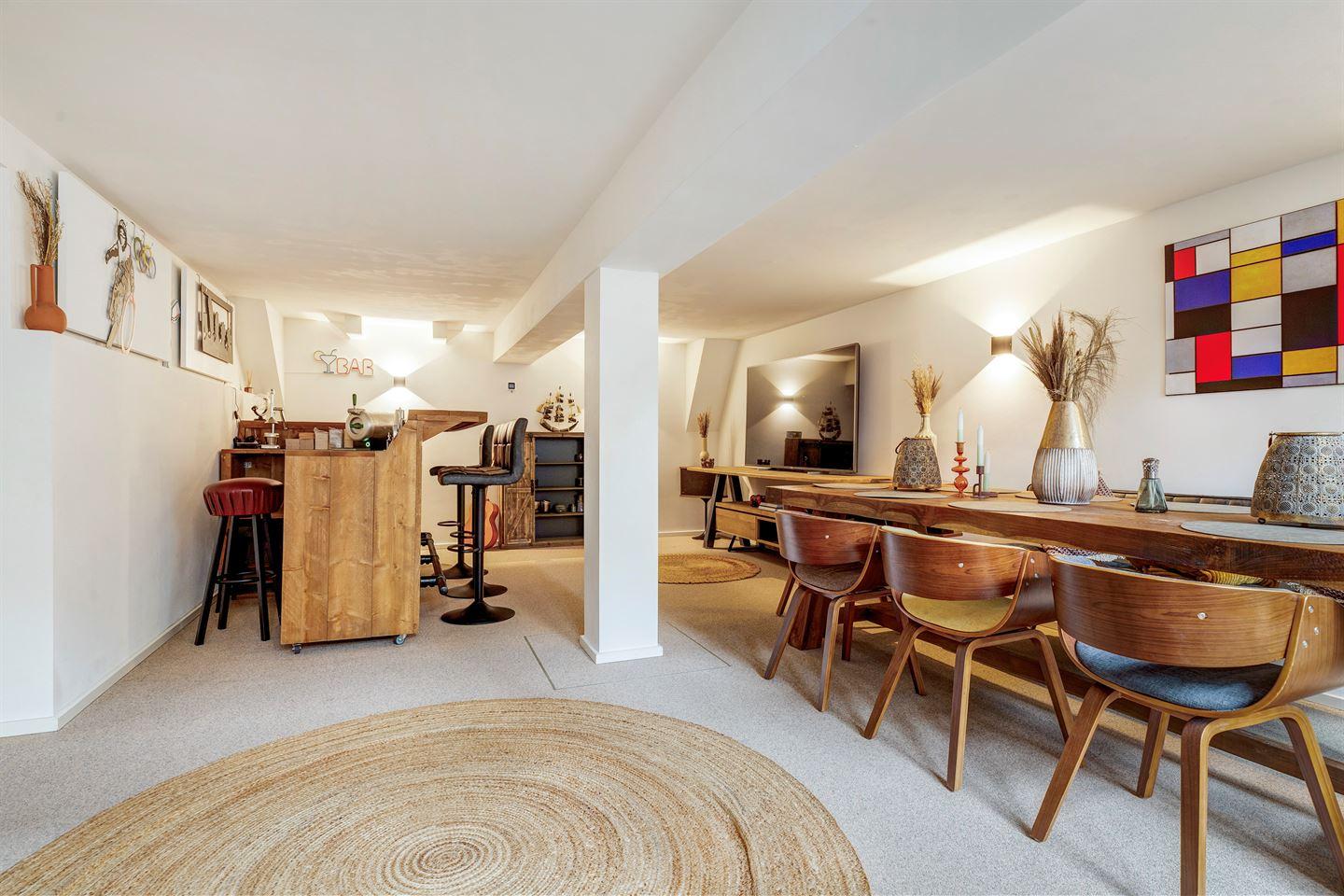 Appartement te koop: Overschieseweg 8A, Rotterdam