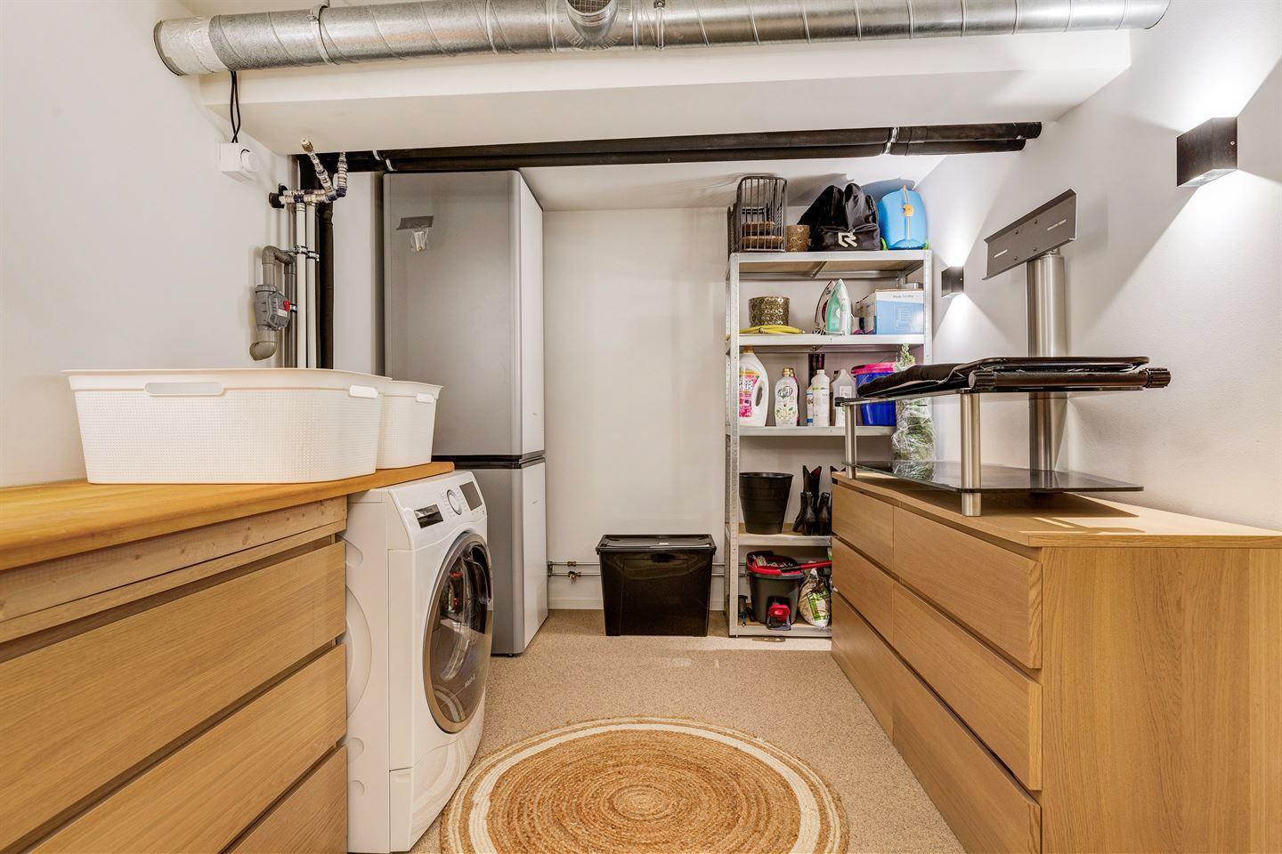 Appartement te koop: Overschieseweg 8A, Rotterdam