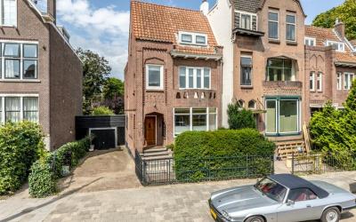 Straatweg 21