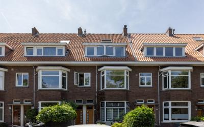 Oude Raadhu. 71-B
