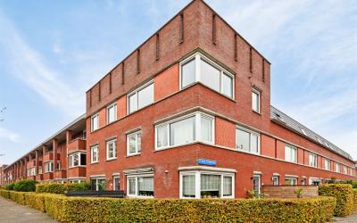 Laan van Av. 400