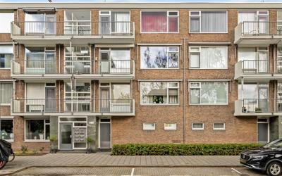 Hendrik van. 17