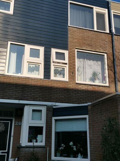 Piraeuserf 20