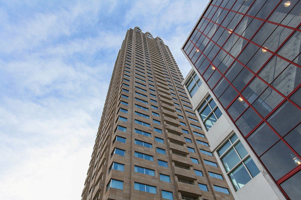Appartement te huur: Van der Hoevenplein 61, Rotterdam