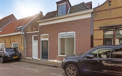 Bovenstraat 37